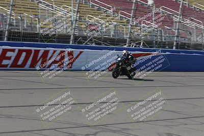 media/Aug-27-2022-Fastrack Riders (Sat) [[c588535105]]/Level 4/Session 1 Start Finish/